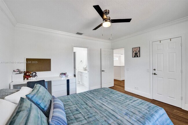Building Photo - 1727 Victoria Pointe Cir