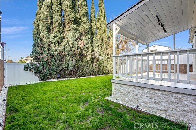 Building Photo - 13021 Killion St