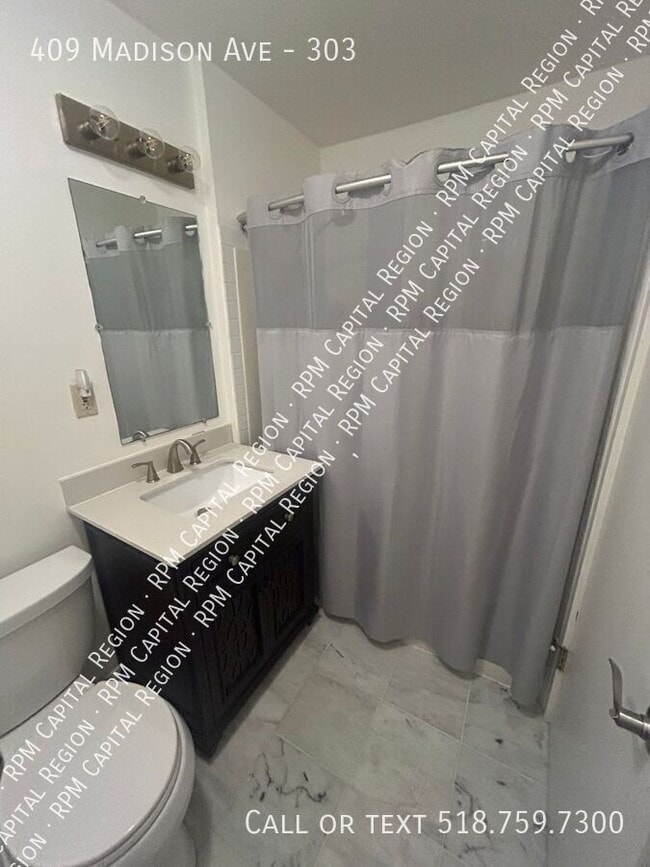 Building Photo - 409 Madison Ave