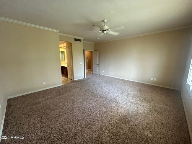 Building Photo - 7215 E Whistling Wind Way