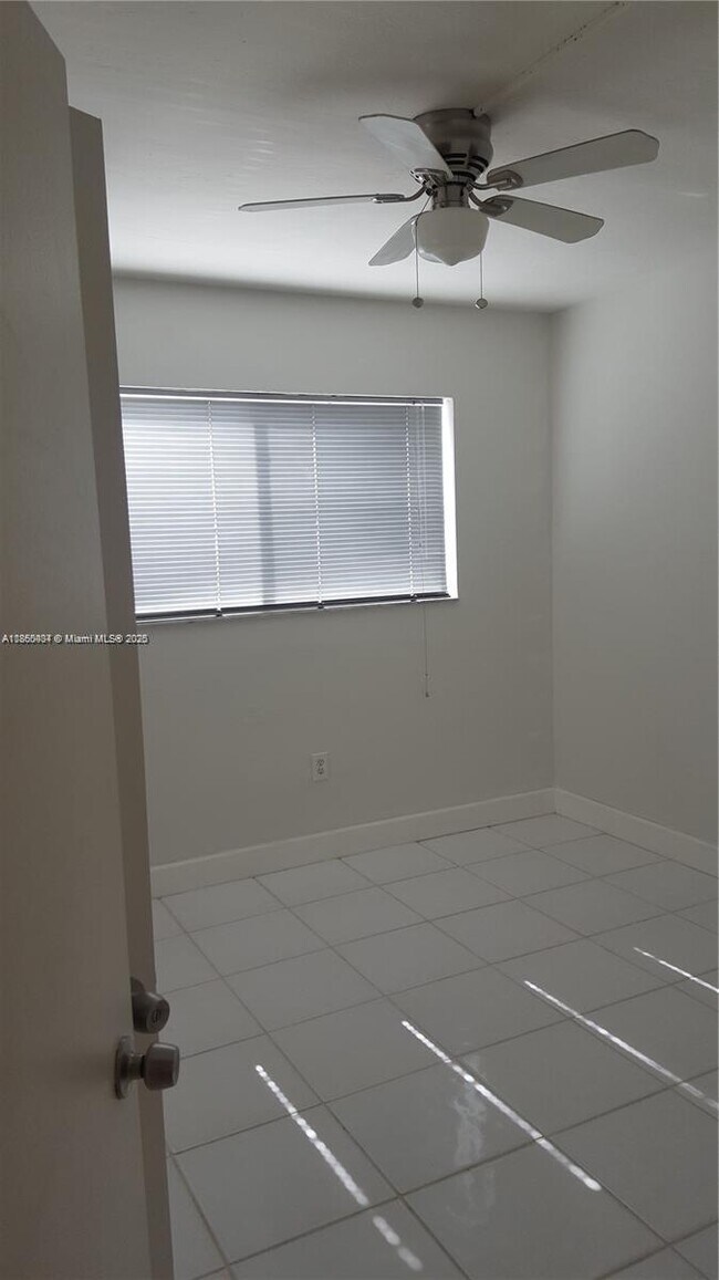 Building Photo - 6310 SW 79th St
