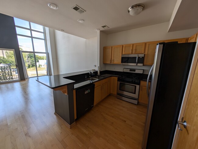 View of the kitchen - 2121 S Kinnickinnic Ave