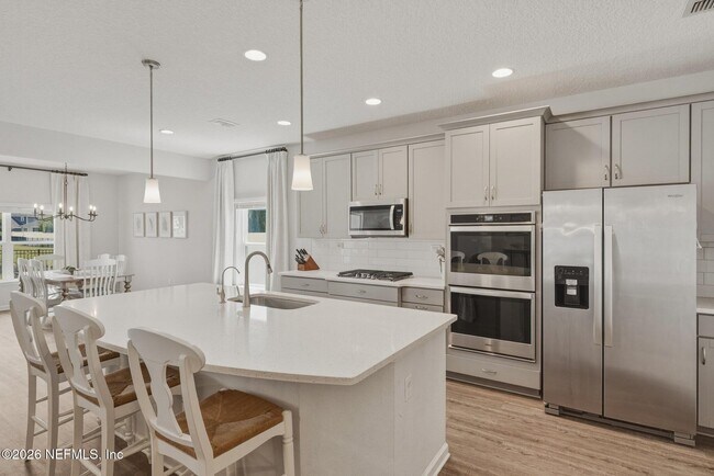 Building Photo - 85457 Amaryllis Ct