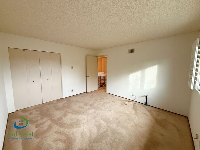 Building Photo - $4495 - Spacious 5 Bed/3 Bath Gilroy Home Located in Sunrise Park Neighborhood