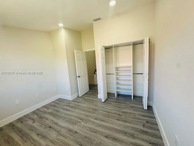 Building Photo - 5650 W 26th Ct