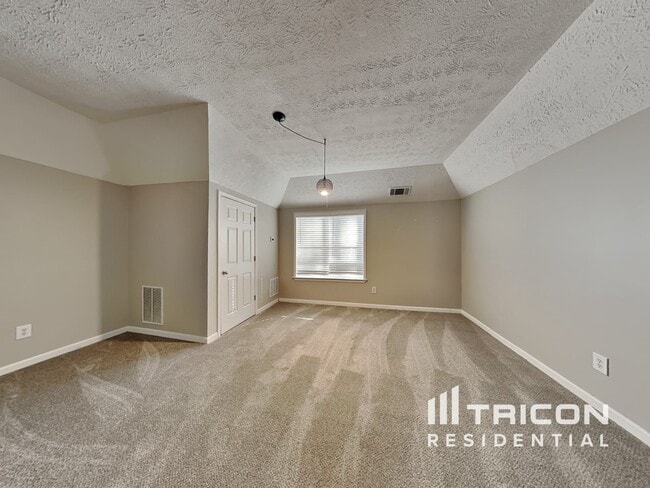 Building Photo - 1029 Matthews Way