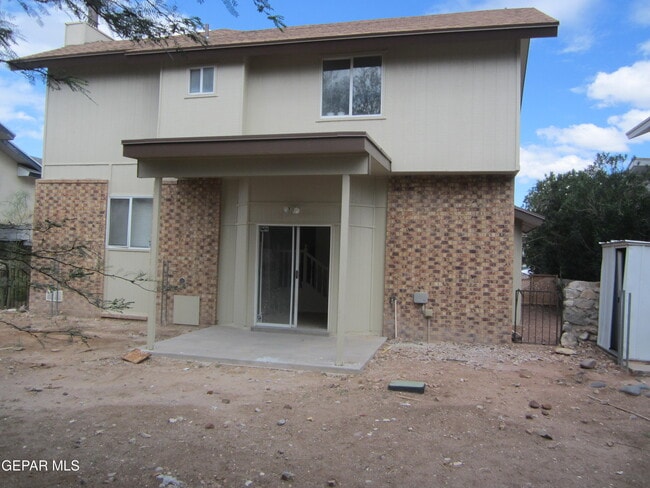 Building Photo - 538 Olmeca Dr