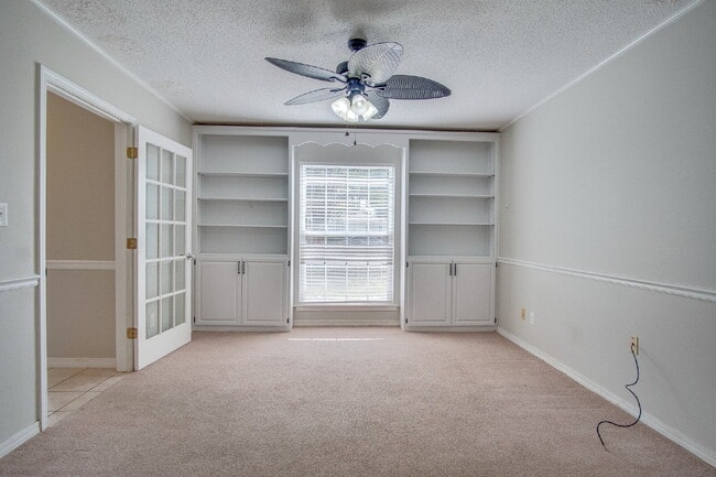 Building Photo - Pool Home with Office, Two Primary Suites ...