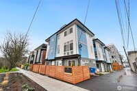 Building Photo - 1147 NW 56th St