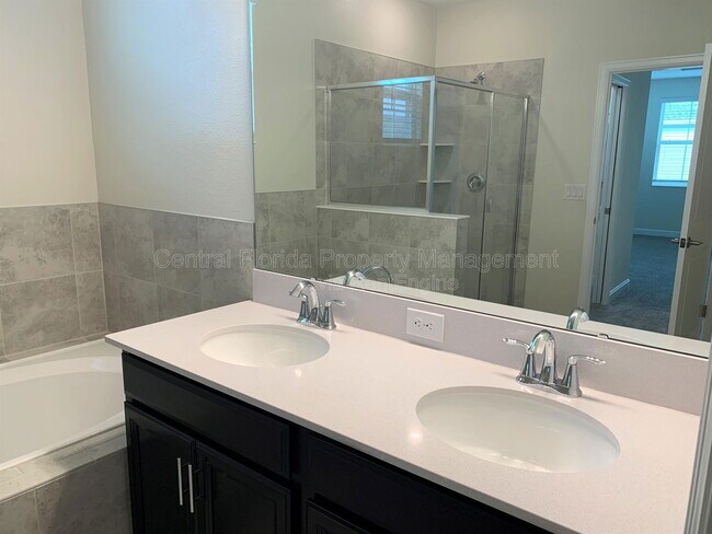 Building Photo - 2913 Verse St