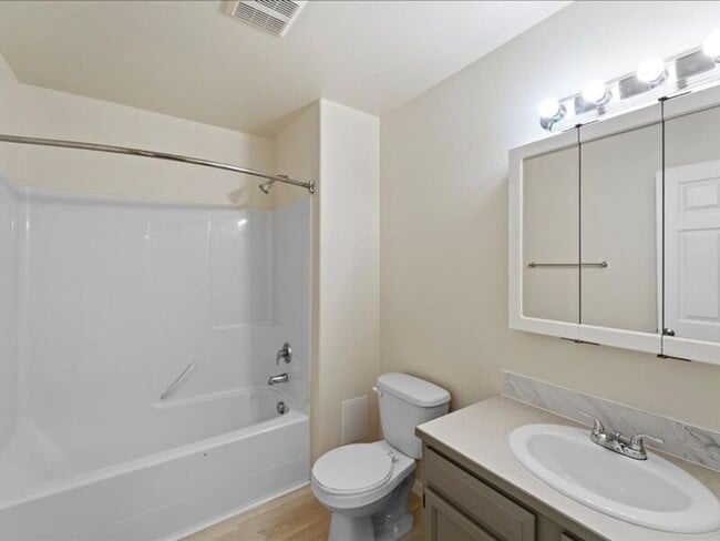 Building Photo - 6405 Chapel Hill Blvd