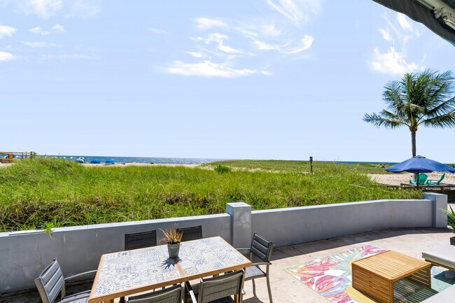 Building Photo - 604 N Ocean Blvd