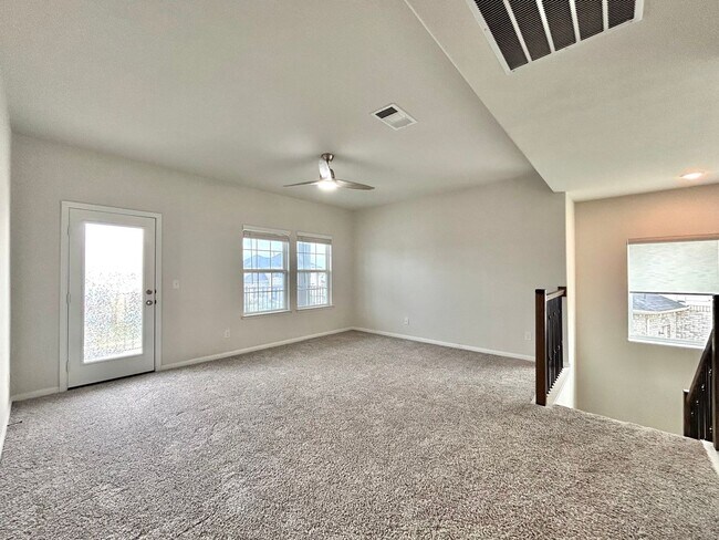 Building Photo - 208 Azalea Spgs Rd