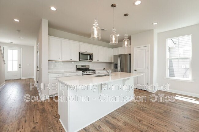 Building Photo - 117 Patterson Ave
