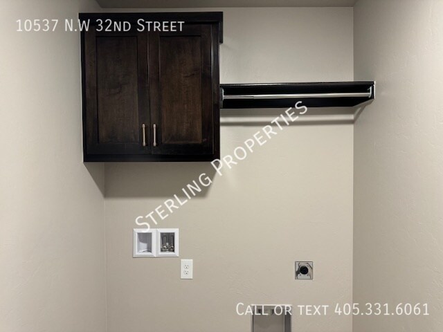 Building Photo - 10537 NW 32nd St