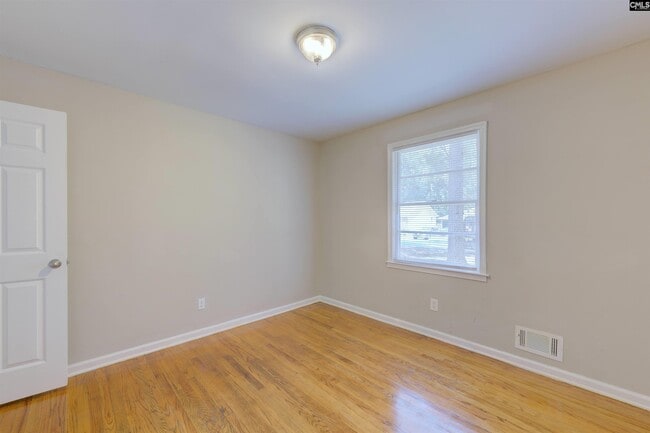 Building Photo - 2019 Haverford Cir
