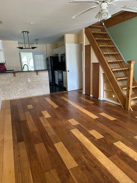Building Photo - 6011 Osprey Cove Dr