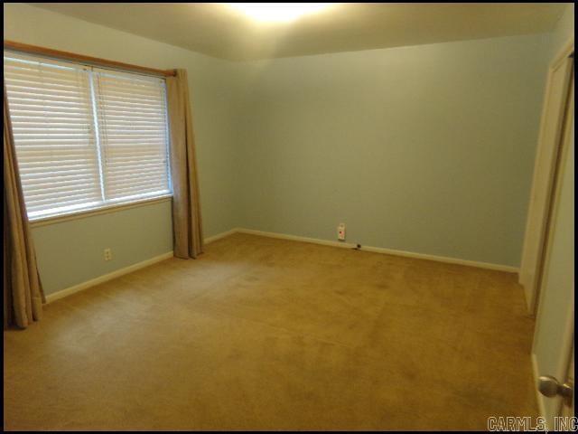 Building Photo - 4404 Greenway Dr