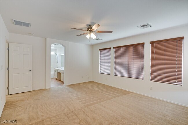 Building Photo - 4409 Santa Clarita Ave