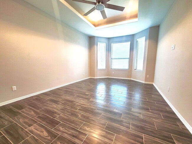 Building Photo - 3810 Bea Ave