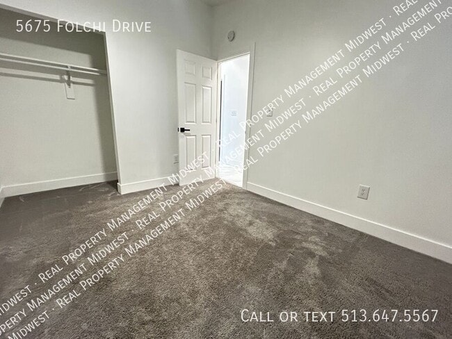 Building Photo - 5675 Folchi Dr