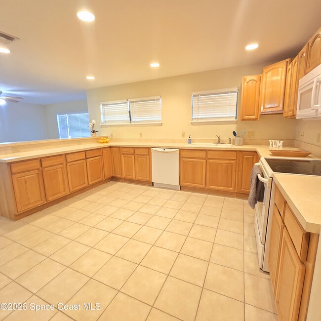 Building Photo - 820 Tupelo Dr