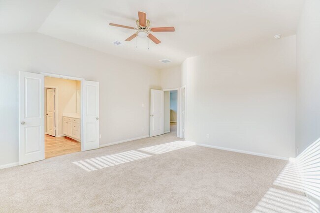 Building Photo - 8202 Blooming Meadow Ln