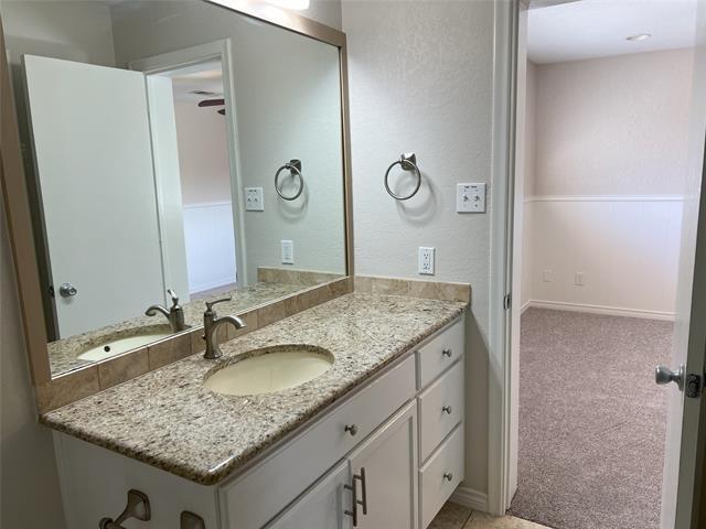 Building Photo - 7517 Wellcrest Dr