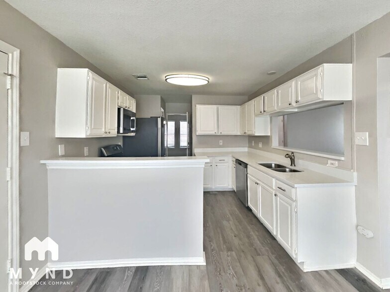 Building Photo - 4117 Endicott Dr