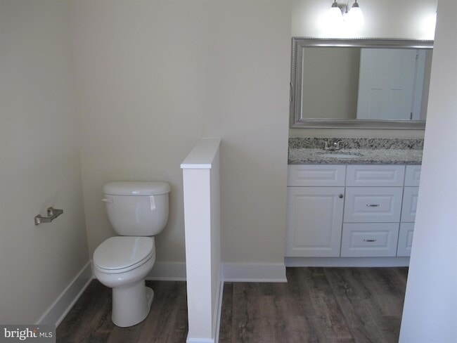 Building Photo - 43 Lee St