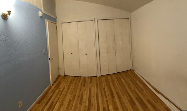 Building Photo - 511 Harding Ave