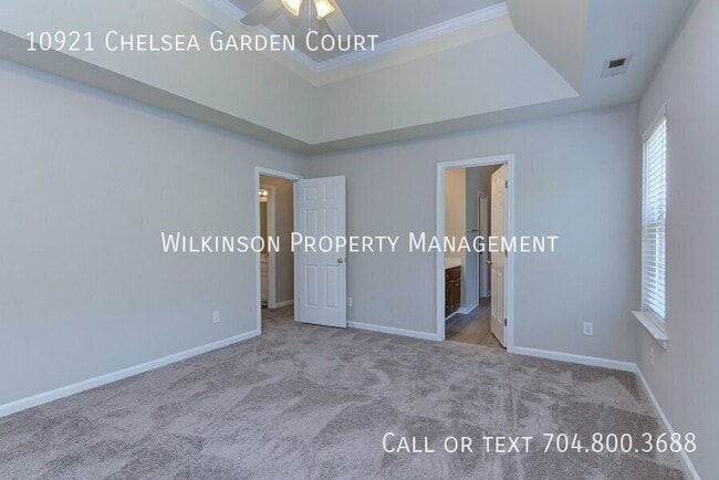 Building Photo - 10921 Chelsea Garden Ct