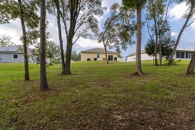 Building Photo - 15451 NW 121st Pl