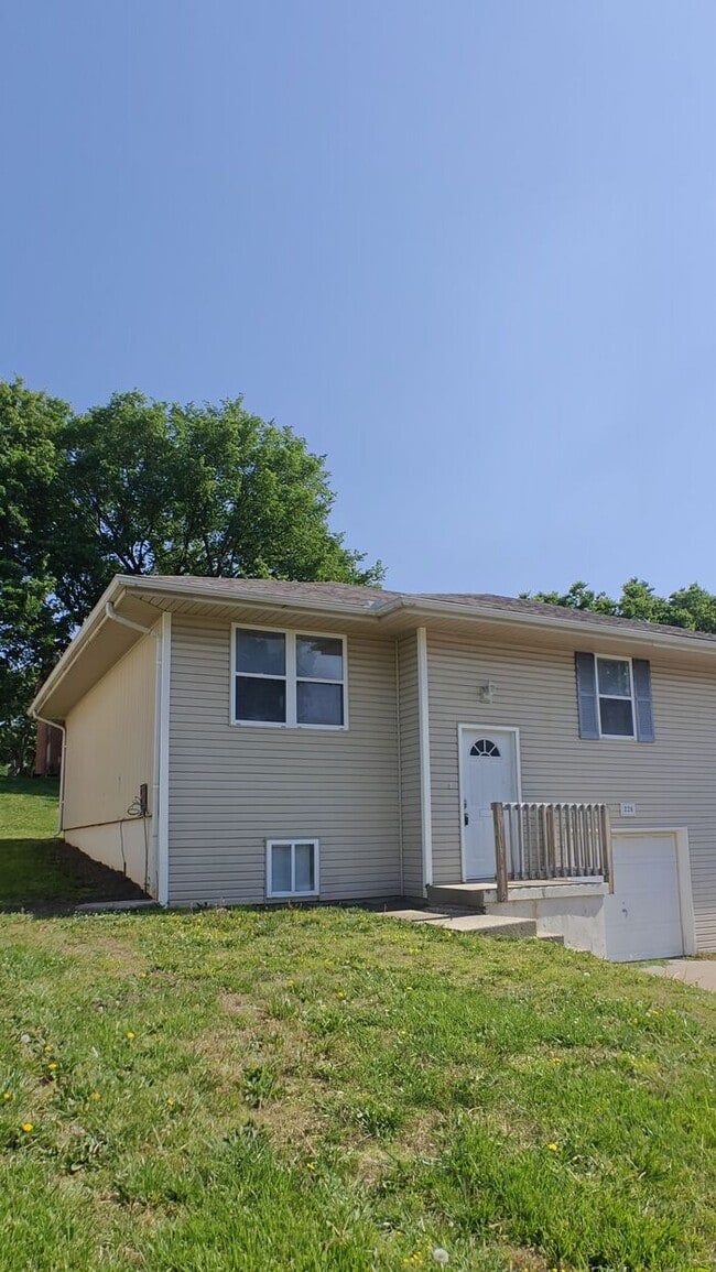Building Photo - 226 NW 62nd Terrace