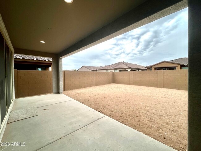 Building Photo - 9332 W Encinas Ln