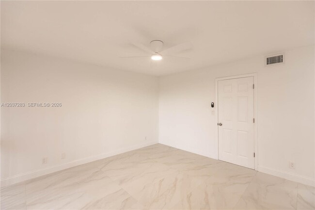 Building Photo - 2931 SW 87th Terrace