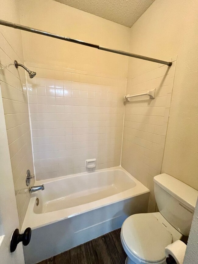 Building Photo - 5309 Indio Dr