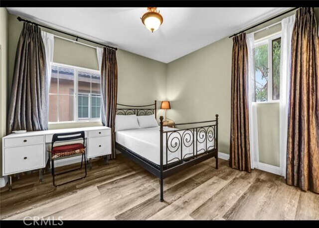 Building Photo - 5517 Welland Ave