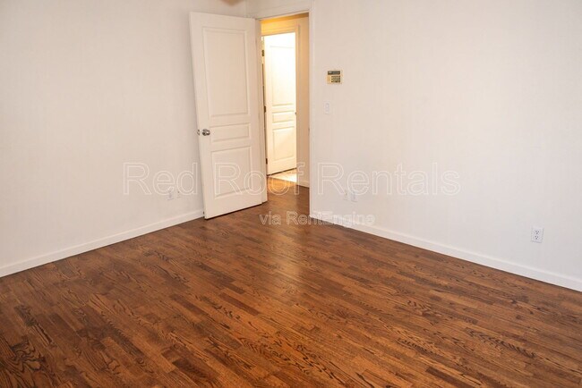 Building Photo - 4840 N 8th St
