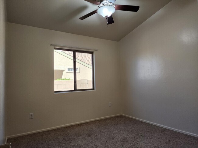 Building Photo - 12252 N Gadwall Dr