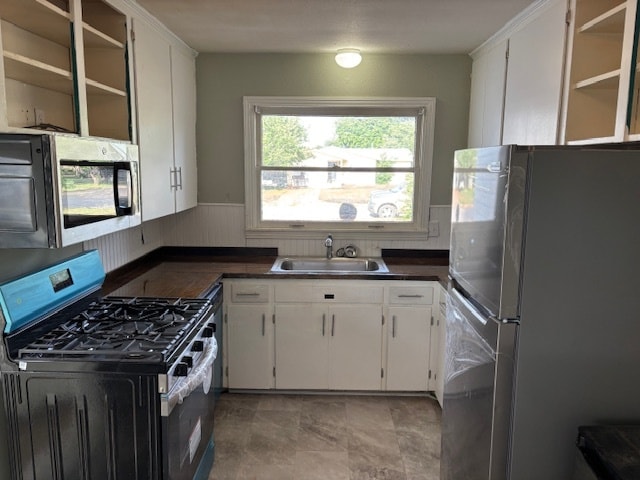 Building Photo - 818 S Bowie Dr