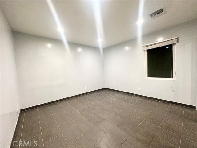 Building Photo - 15746 Magnolia Blvd
