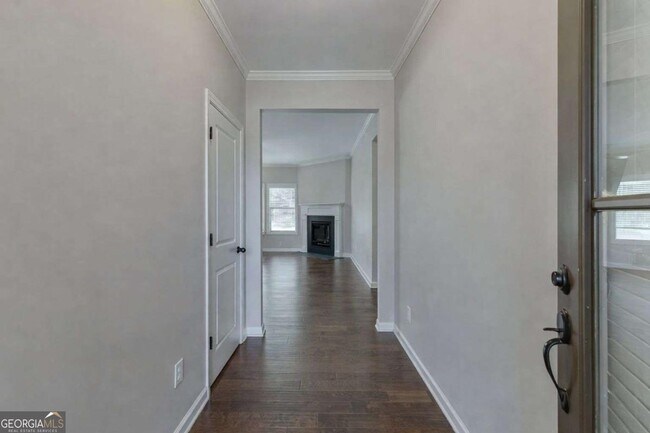 Building Photo - 4518 Hidden Creek Dr