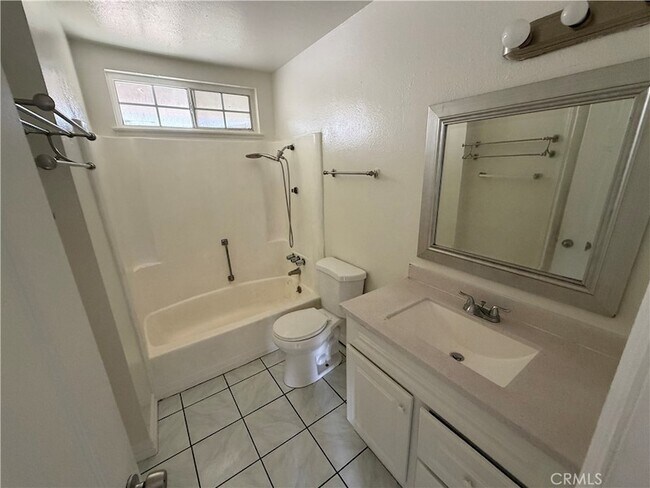 Building Photo - 16740 Village Ln