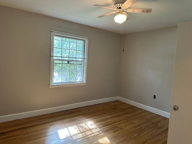 Building Photo - 5515 Habersham St