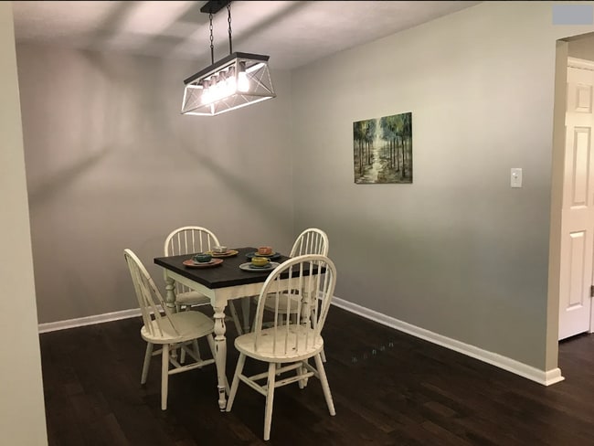 Building Photo - Newly renovated 3BR, 3.5 Bath Ranch with basement