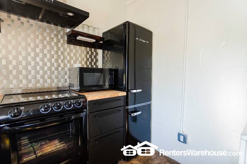 Building Photo - 958 Smith St SW