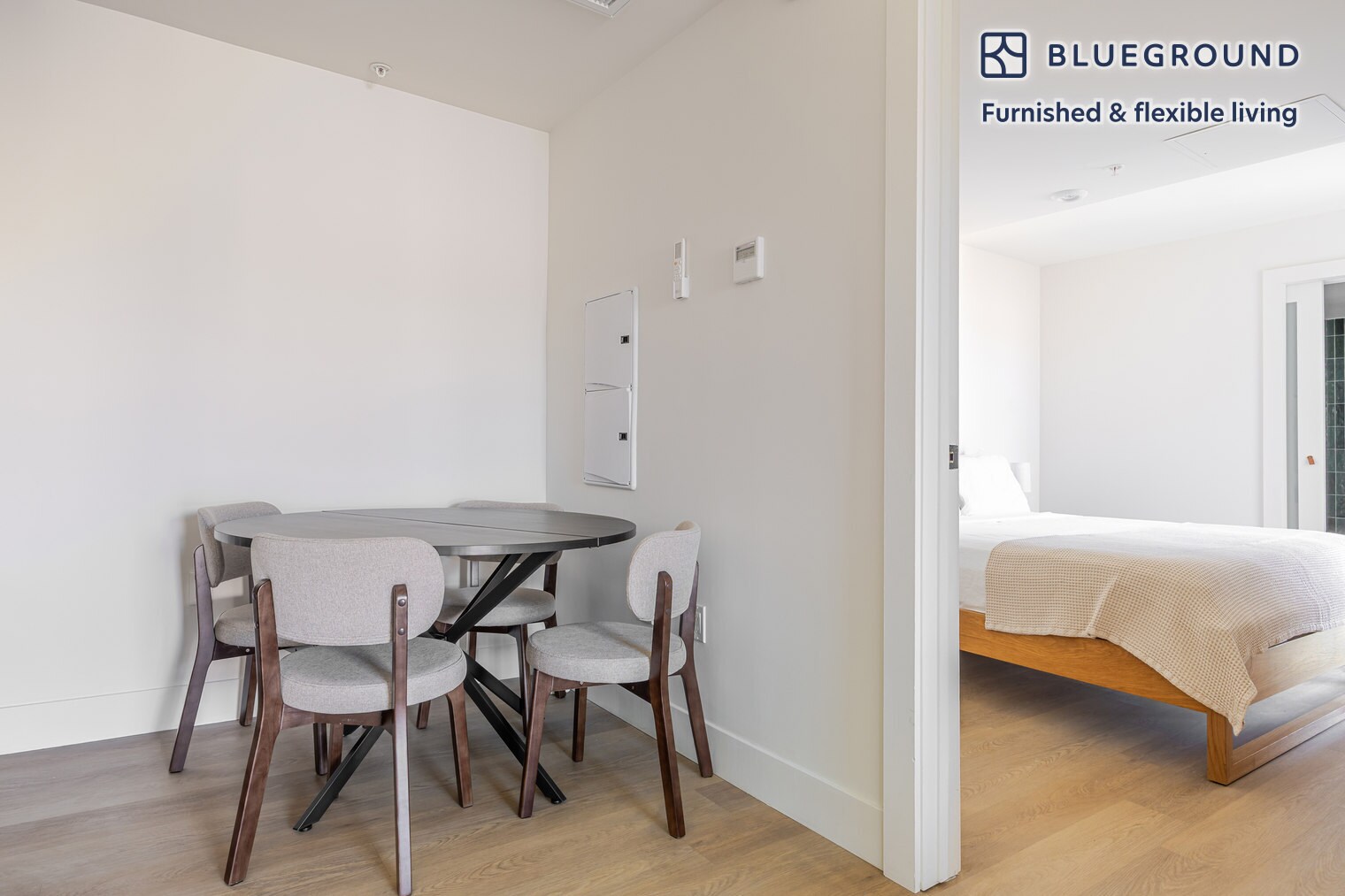 Building Photo - 611 N Virgil Ave