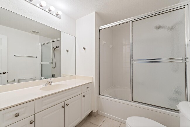 Building Photo - 2806 Veronia Dr