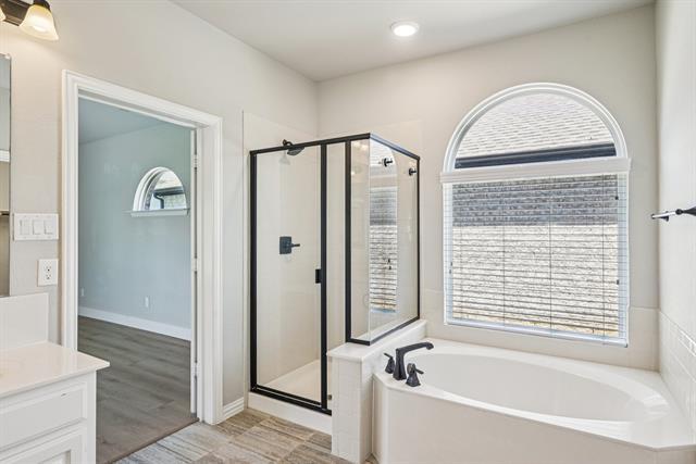 Building Photo - 6043 Oakmere Ln